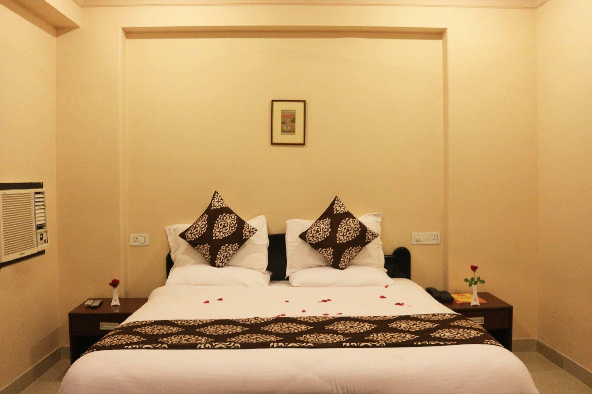 Fabhotel Amer Heritage Resort Jaipur Exteriör bild